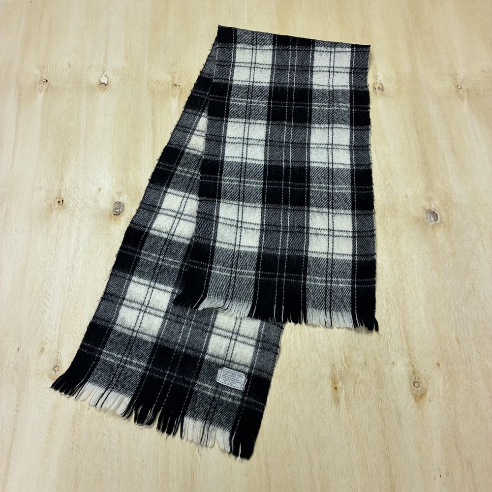 Cashmere Feel Scarf Womens One Size Black Plaid Flannel Fringe Japan Winter